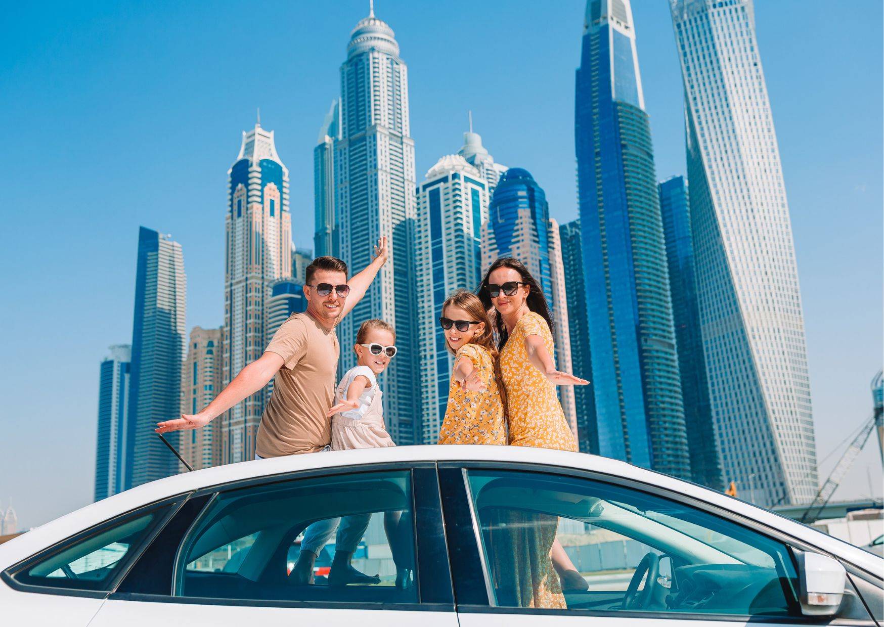 В каких эмиратах лучше отдыхать. Семья в Дубае. Семья в Эмиратах. Дубай. Фотосессия семьей в Дубае.